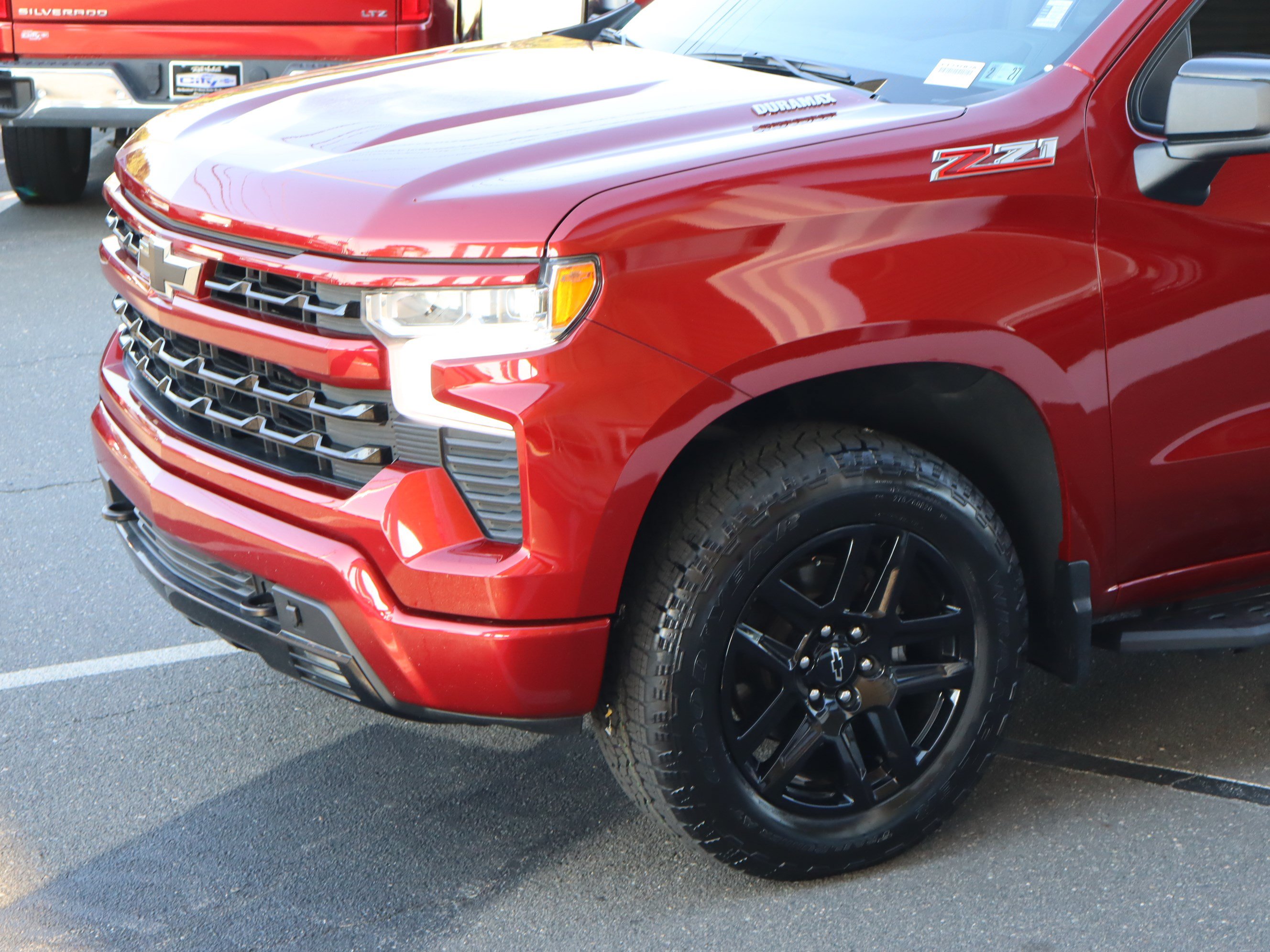 Used 2023 Chevrolet Silverado 1500 RST w/ Z71 Off-Road Package AWD/4WD image 6