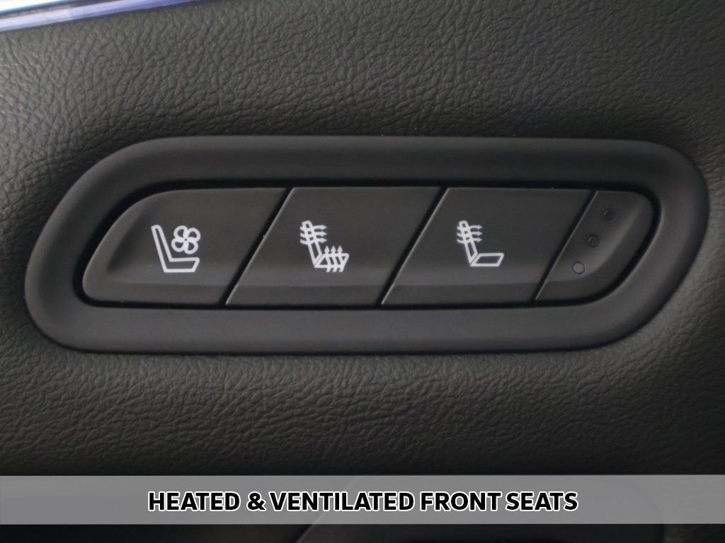 Used 2023 Cadillac Escalade Sport image 11