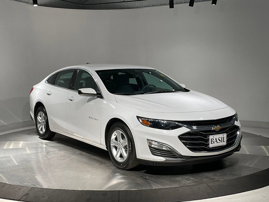 Used 2024 Chevrolet Malibu LS w/ Driver Confidence Package image 37