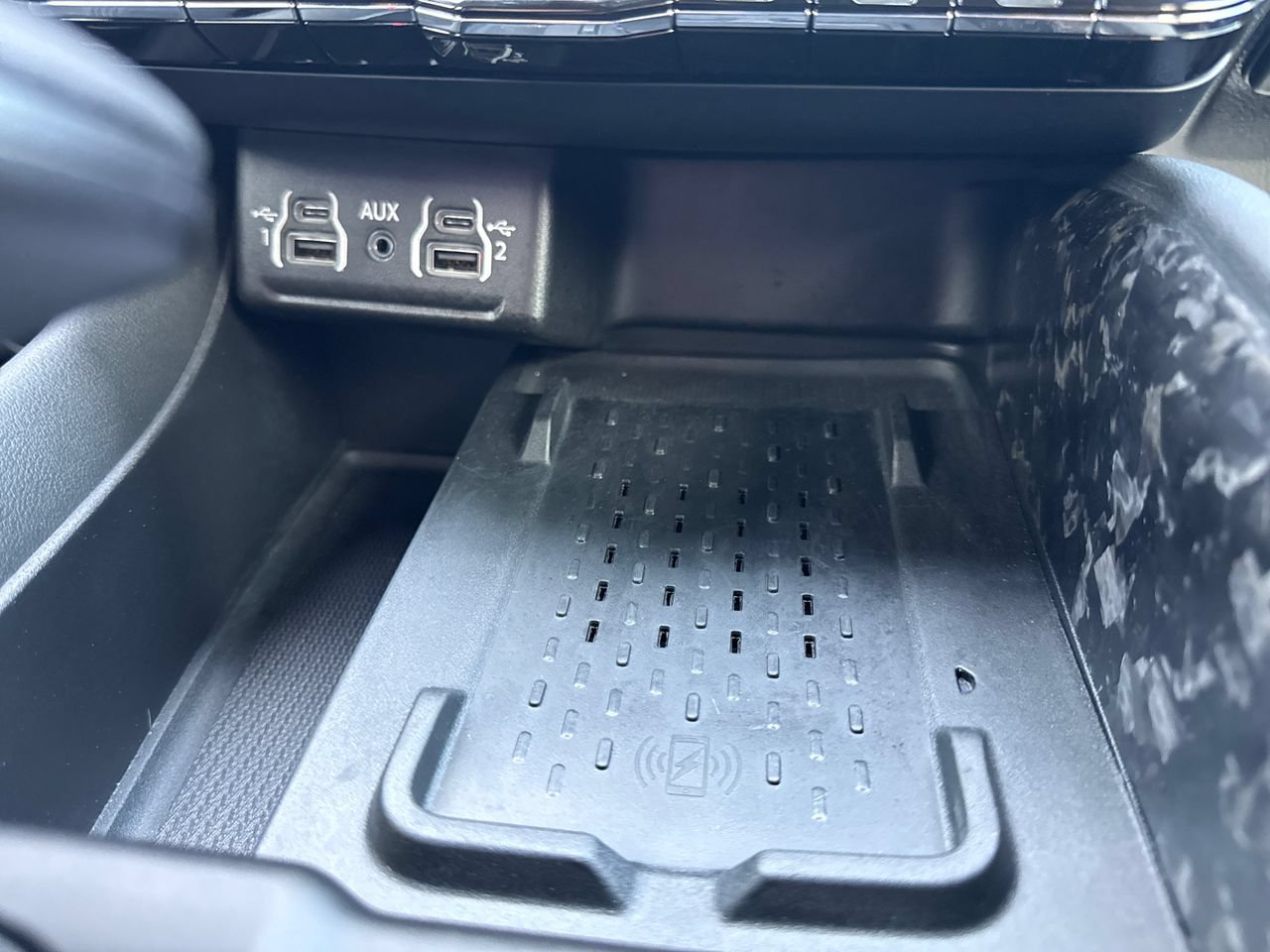 Used 2025 Dodge Durango SRT Hellcat AWD/4WD image 26