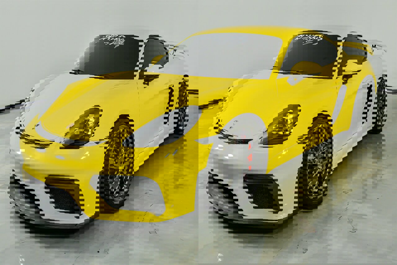 Used 2020 Porsche 718 Cayman GT4 image 6