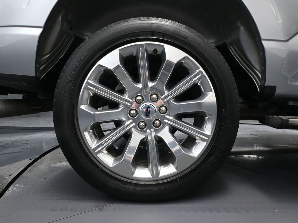 Used 2023 Ford F150 Limited image 14