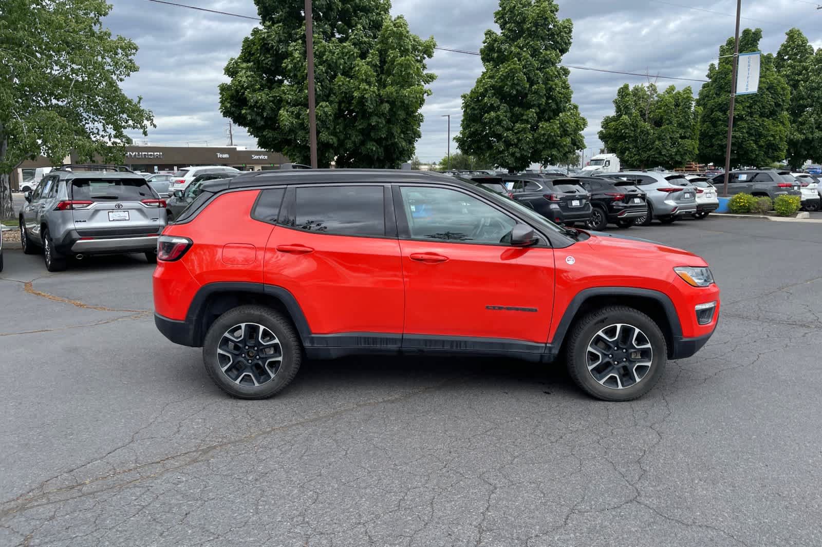 Used 2020 Jeep Compass Trailhawk AWD/4WD image 6