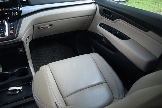 Used 2024 Honda Odyssey EX-L image 13