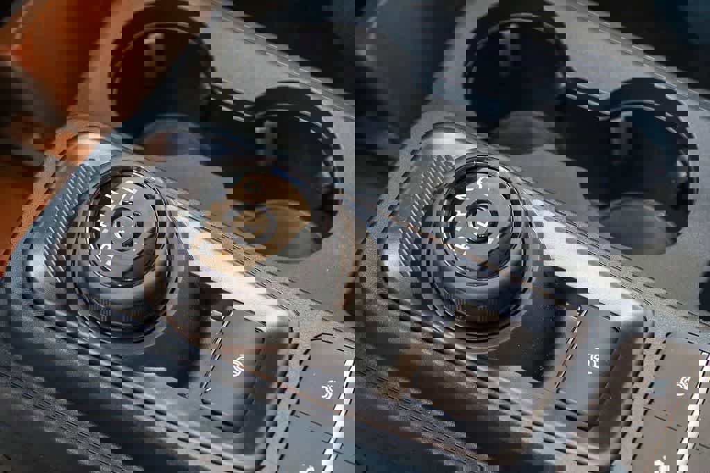 New 2024 Ford Maverick Lariat w/ 4K Tow Package image 19