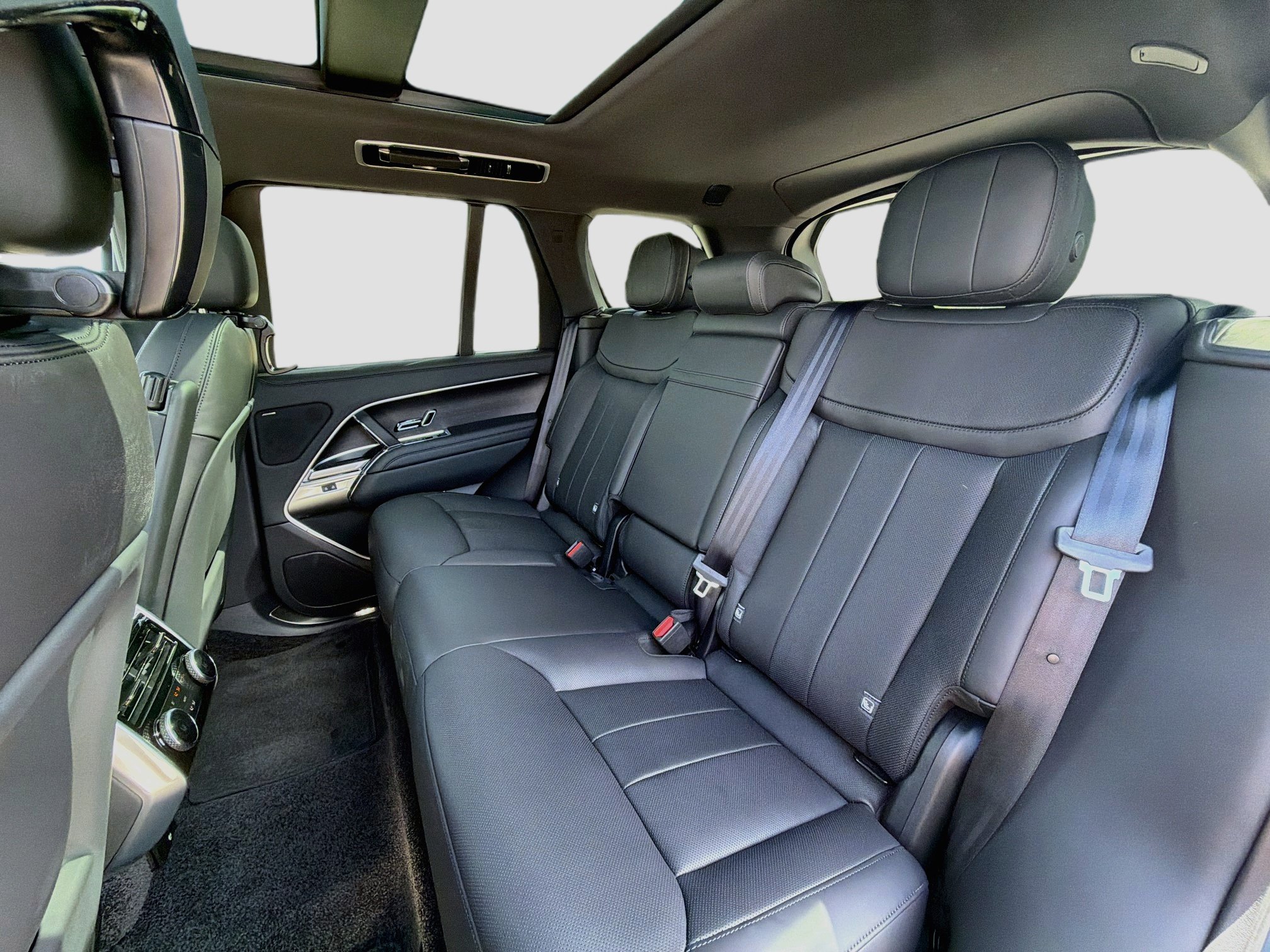 New 2026 Land Rover Range Rover SE AWD/4WD image 22