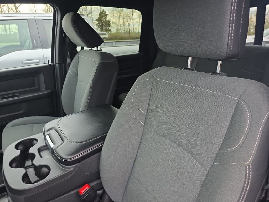 Used 2022 RAM 3500 Tradesman image 12