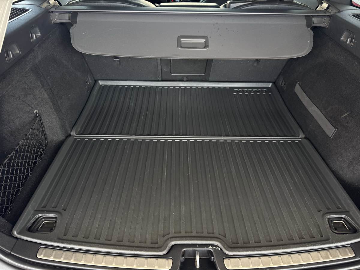 Used 2020 Volvo V60 T5 Cross Country w/ Protection Package Premier AWD/4WD image 24