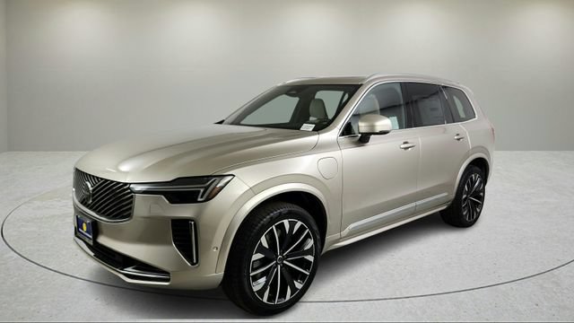 New 2026 Volvo XC90 T8 Plus w/ Protection Package Premier AWD/4WD image 8