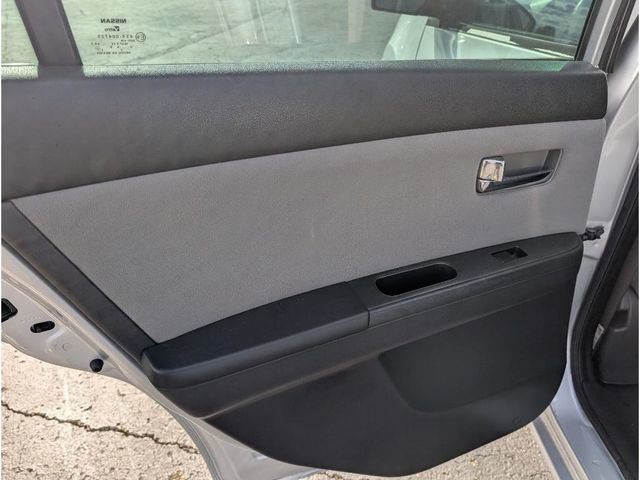 Used 2011 Nissan Sentra 2.0 S w/ Convenience Pkg image 10
