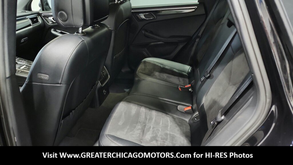 Used 2017 Porsche Macan S AWD/4WD image 25