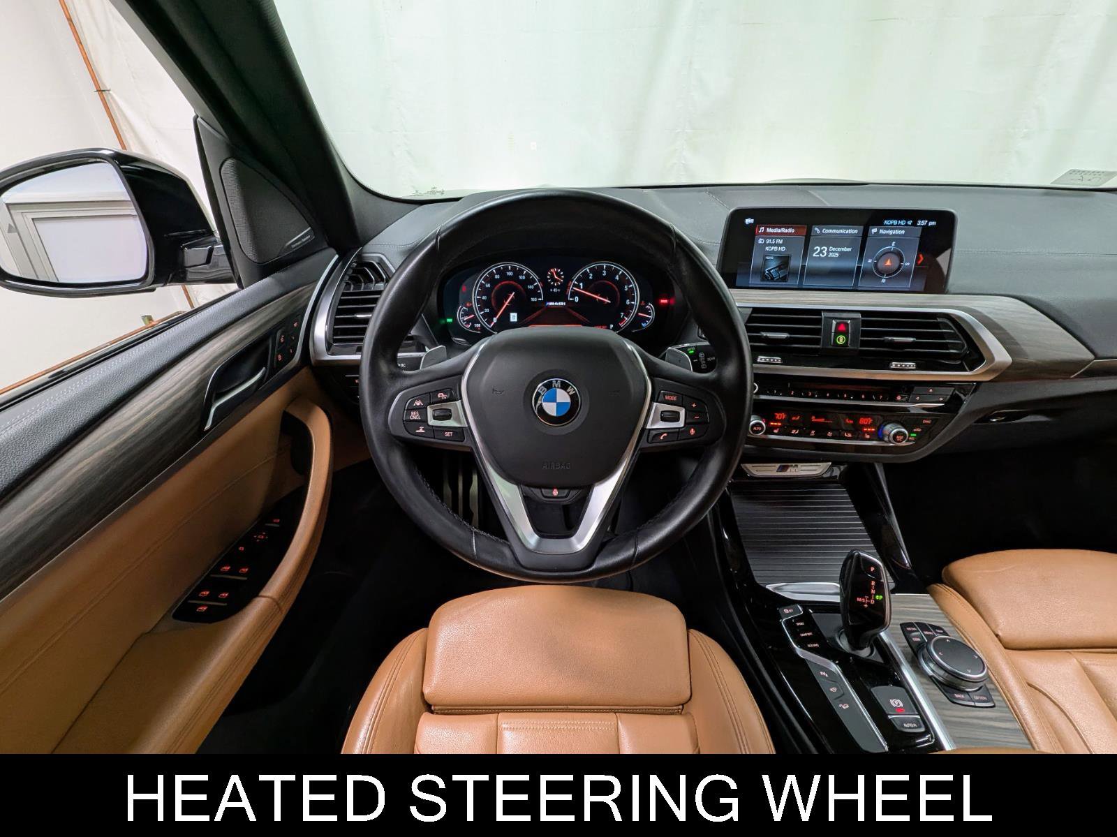 Used 2018 BMW X3 M40i image 2