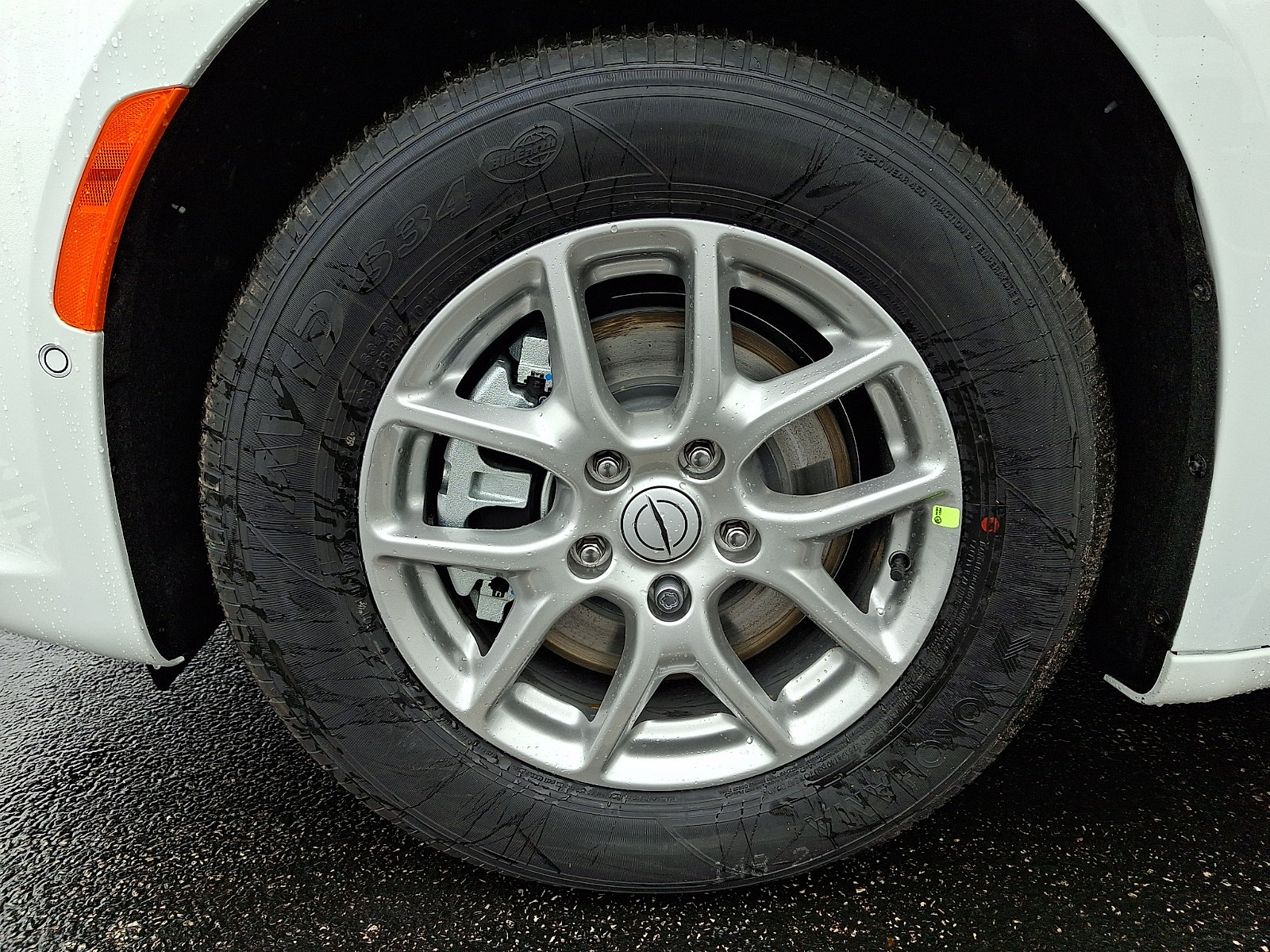 New 2026 Chrysler Pacifica Select FWD image 5