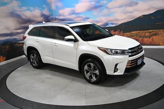 Used 2018 Toyota Highlander Limited
