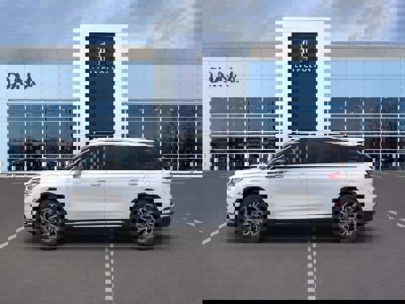 New 2024 Lincoln Corsair Premiere w/ Equipment Group 101A image 3