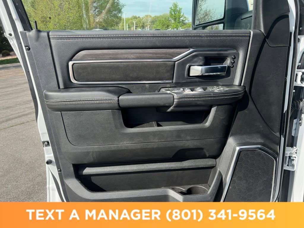 New 2026 RAM 3500 Laramie AWD/4WD image 10