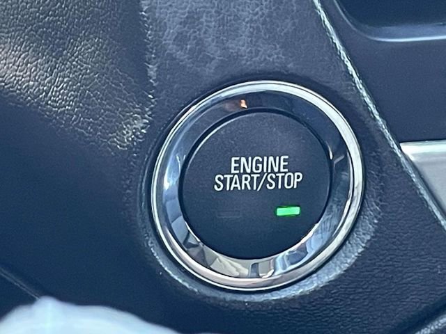 Used 2020 Chevrolet Suburban Premier AWD/4WD image 32