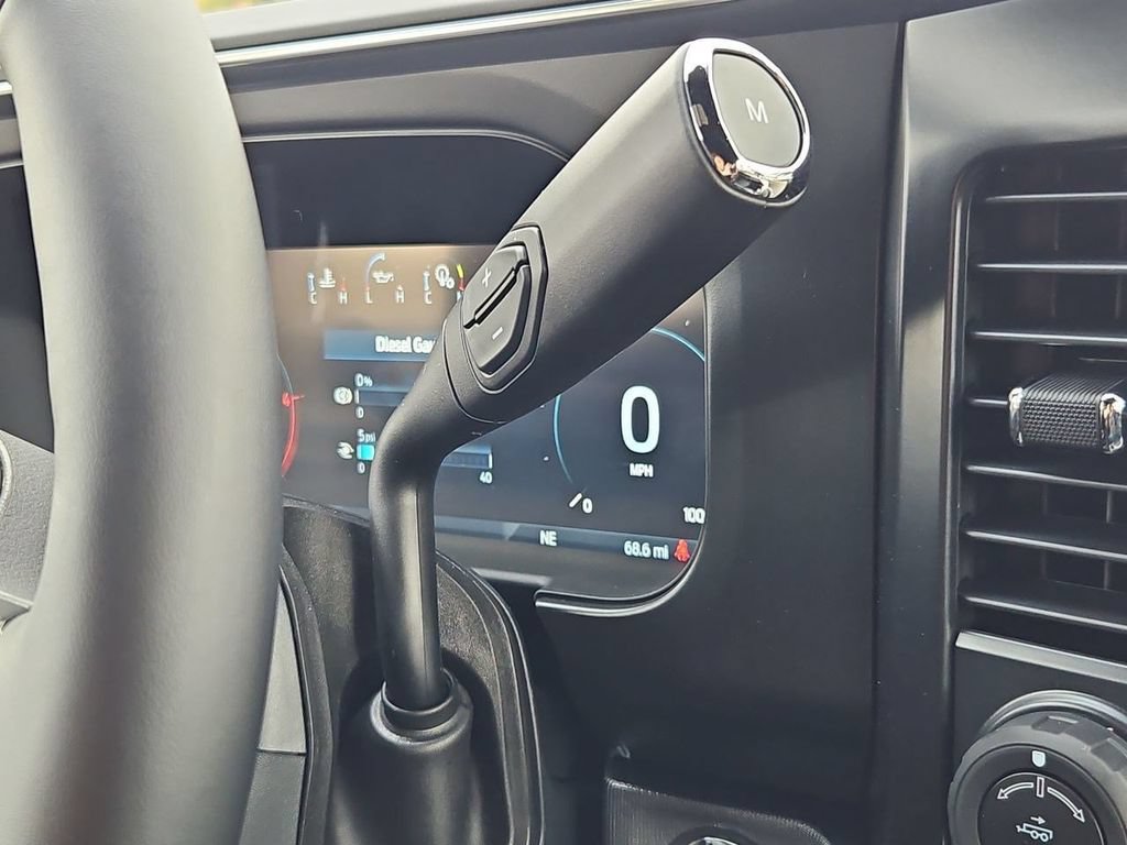 New 2026 Ford F250 Platinum AWD/4WD image 17