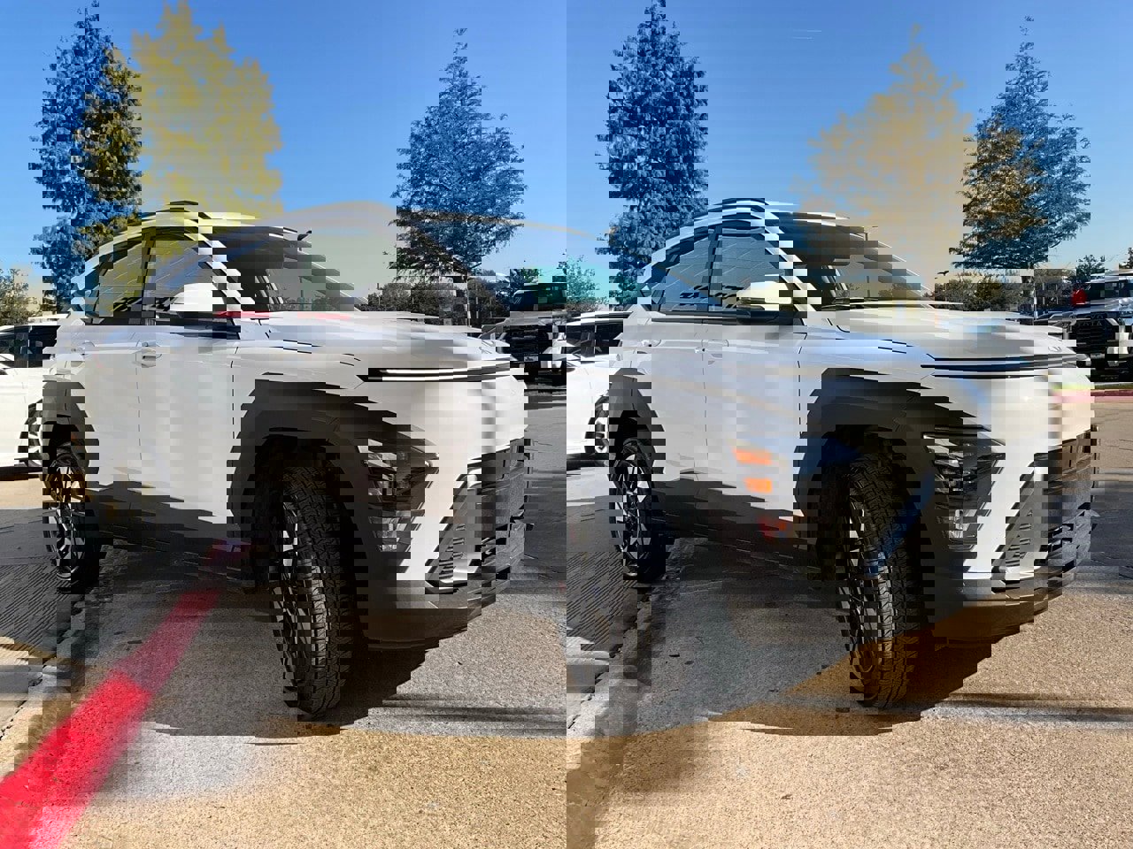 Used 2025 Hyundai Kona SEL image 5