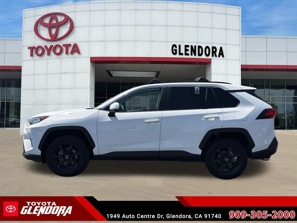 Certified 2020 Toyota RAV4 XLE w/ All Weather Liner Package FWD image 6