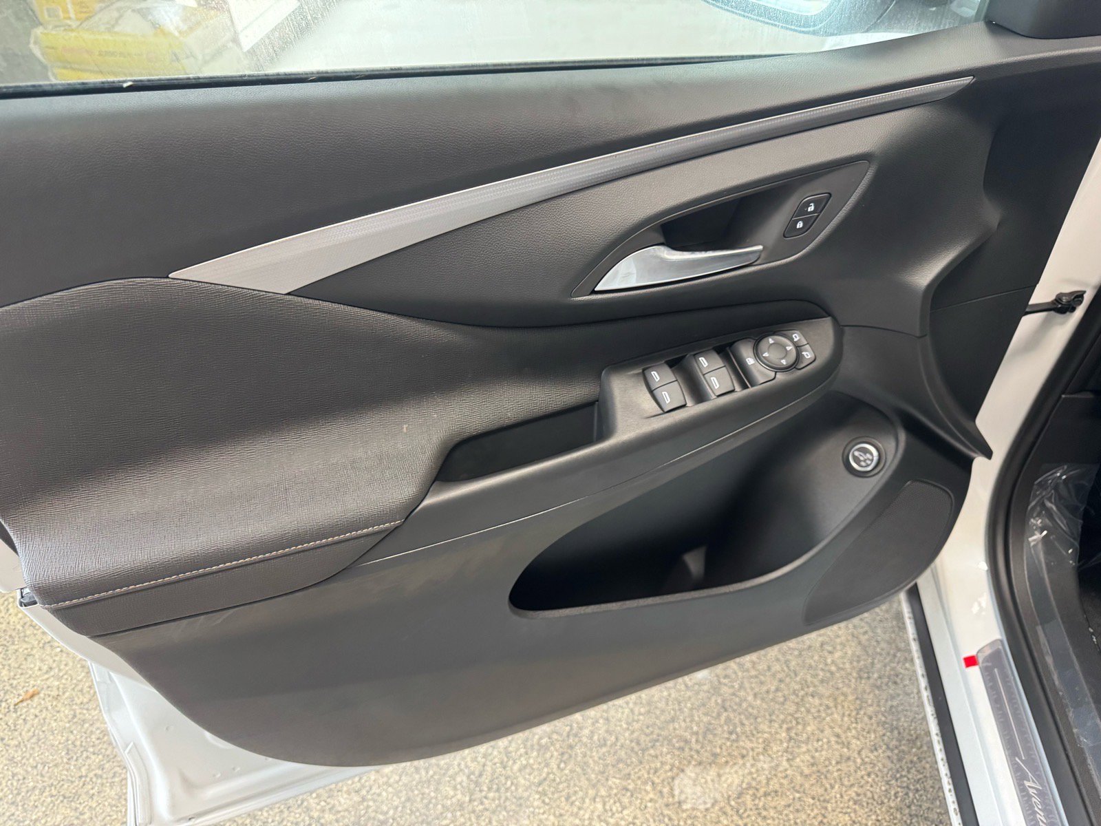 New 2026 Buick Envista Avenir image 14