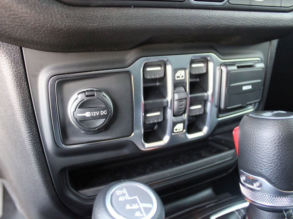 New 2025 Jeep Wrangler Sport S image 25