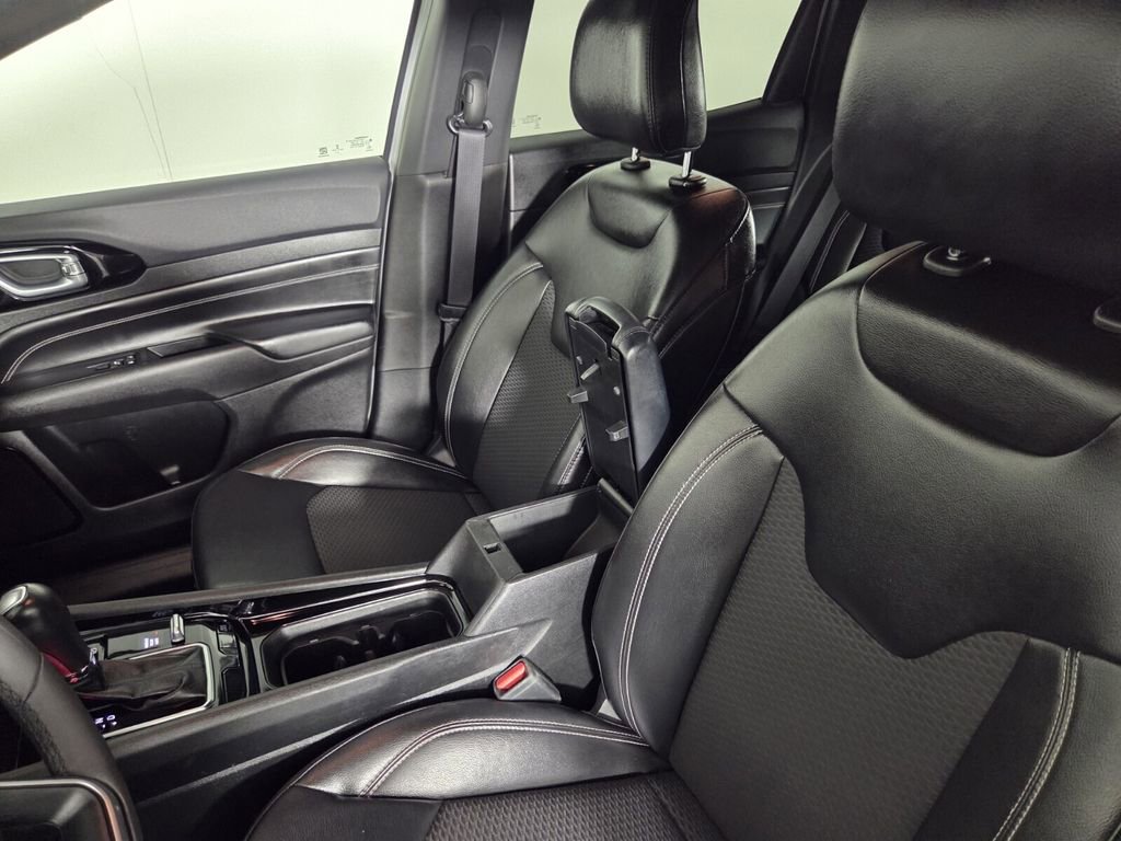 Certified 2023 Jeep Compass Altitude image 22