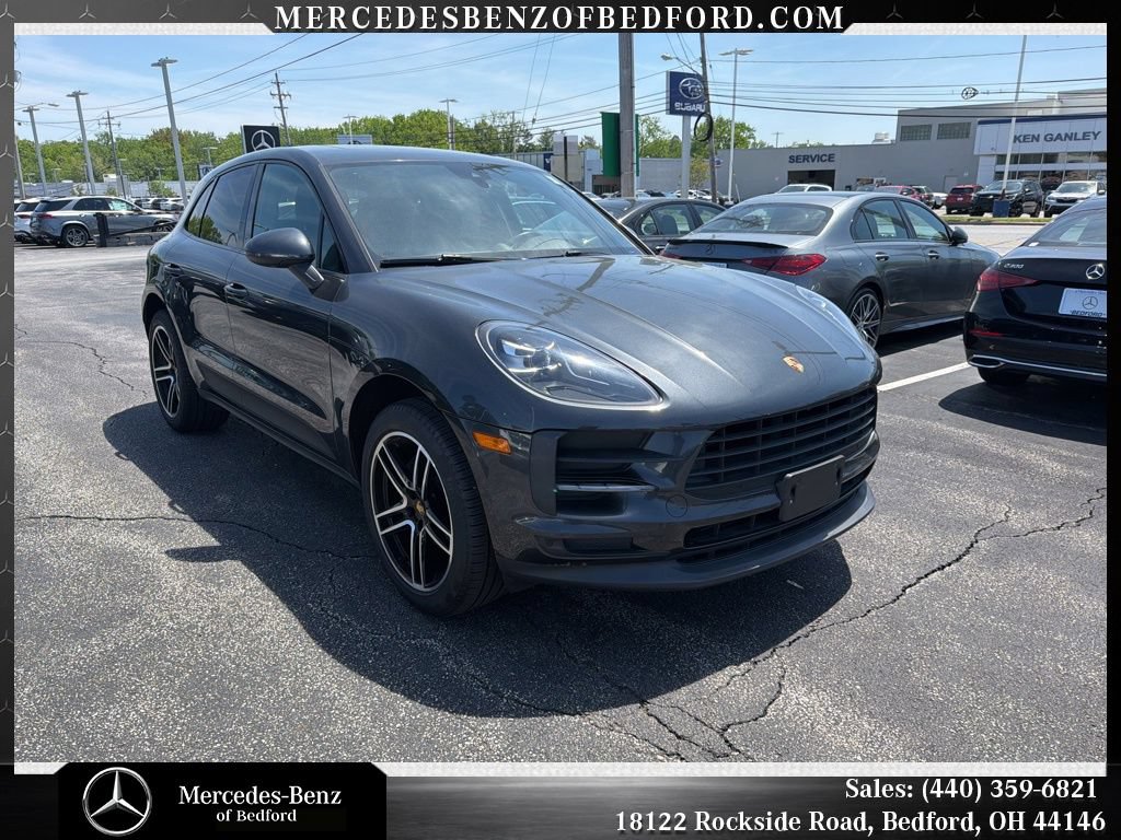 Used 2020 Porsche Macan AWD/4WD image 3