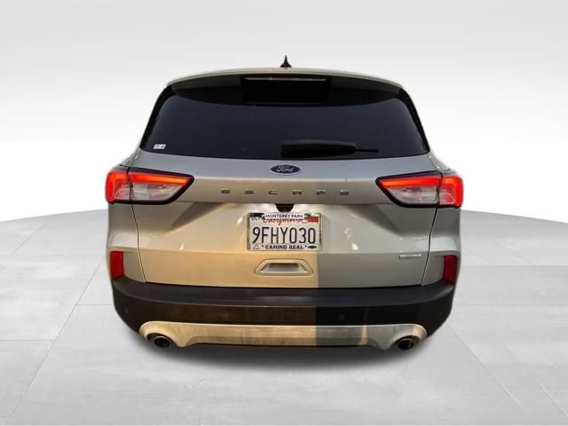 Used 2020 Ford Escape SEL image 4