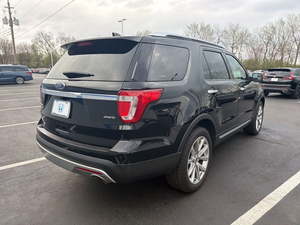 Used 2017 Ford Explorer Limited AWD/4WD image 5