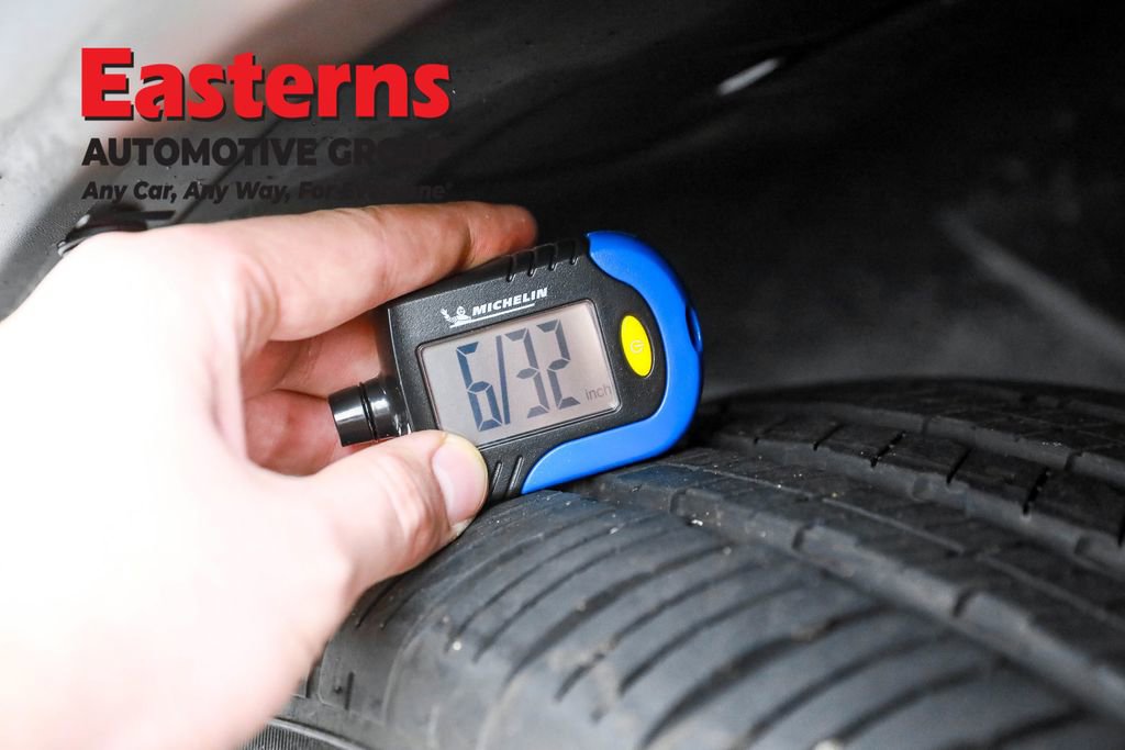 Used 2021 Jeep Compass Limited image 27