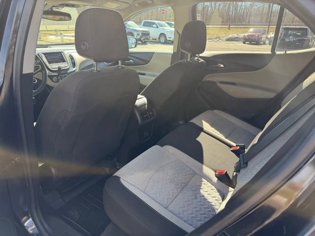 Used 2022 Chevrolet Equinox LS w/ LS Convenience Package AWD/4WD image 15