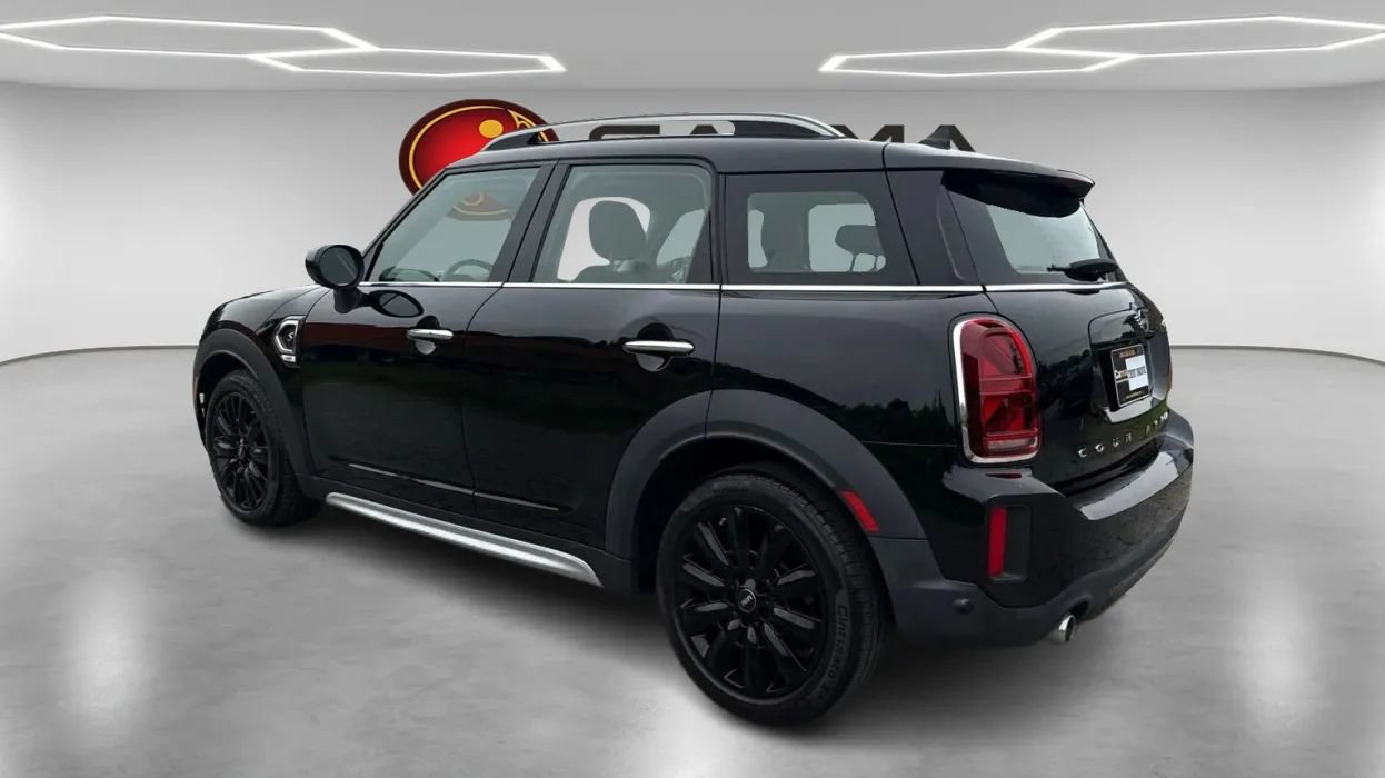 Used 2022 MINI Cooper Countryman S FWD image 3