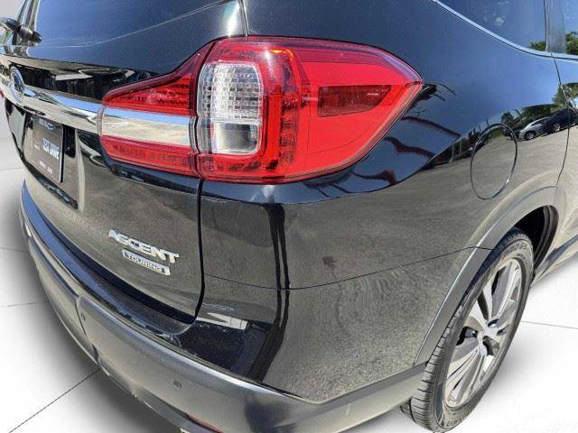 Used 2019 Subaru Ascent Touring AWD/4WD image 16