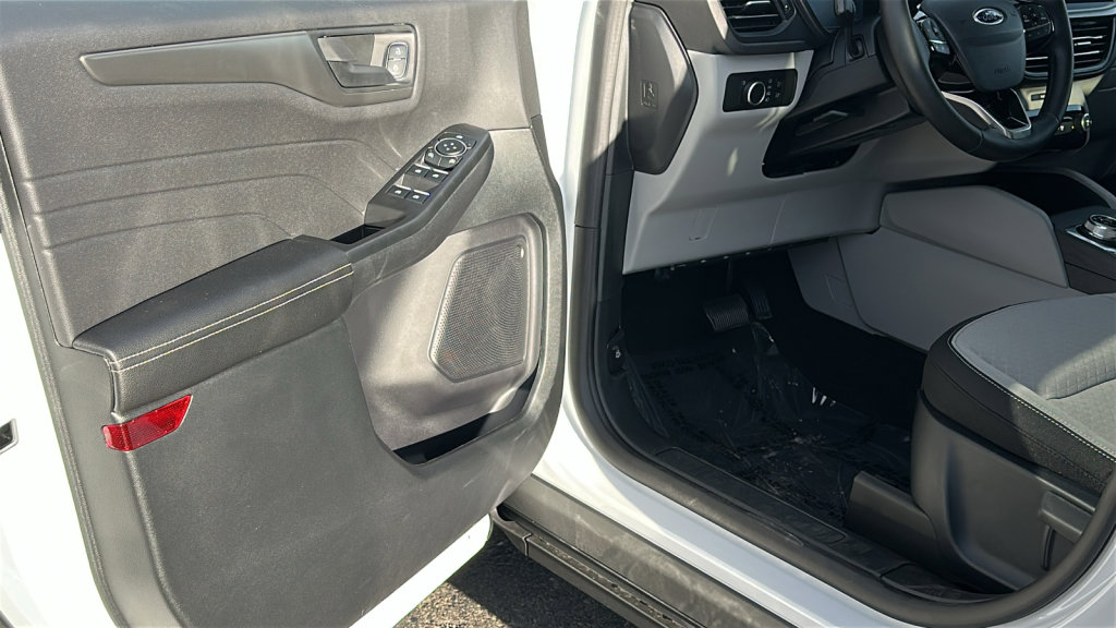 New 2026 Ford Escape Active w/ Tech Pack #1 AWD/4WD image 23