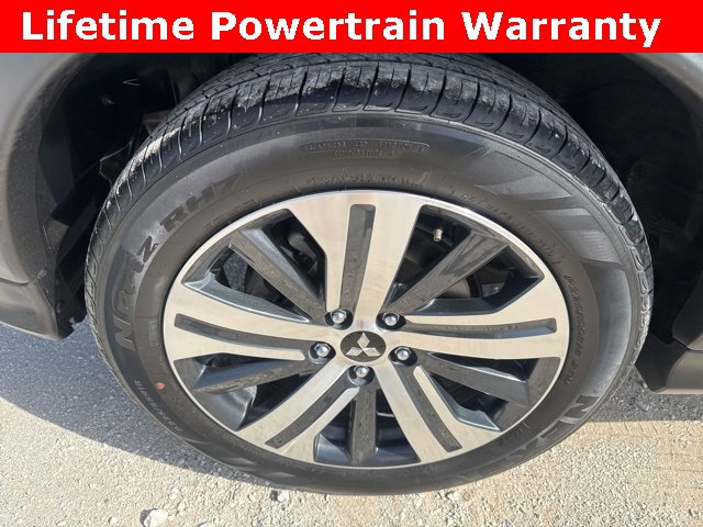 Used 2024 Mitsubishi Outlander Sport SE image 13