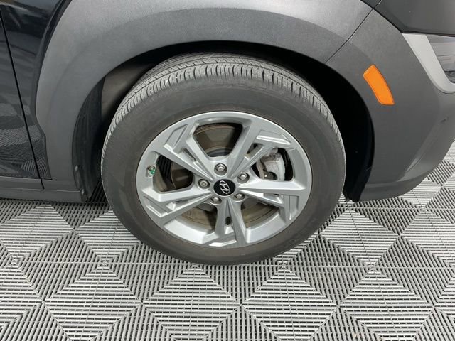 Used 2023 Hyundai Kona SEL w/ Cargo Package image 17