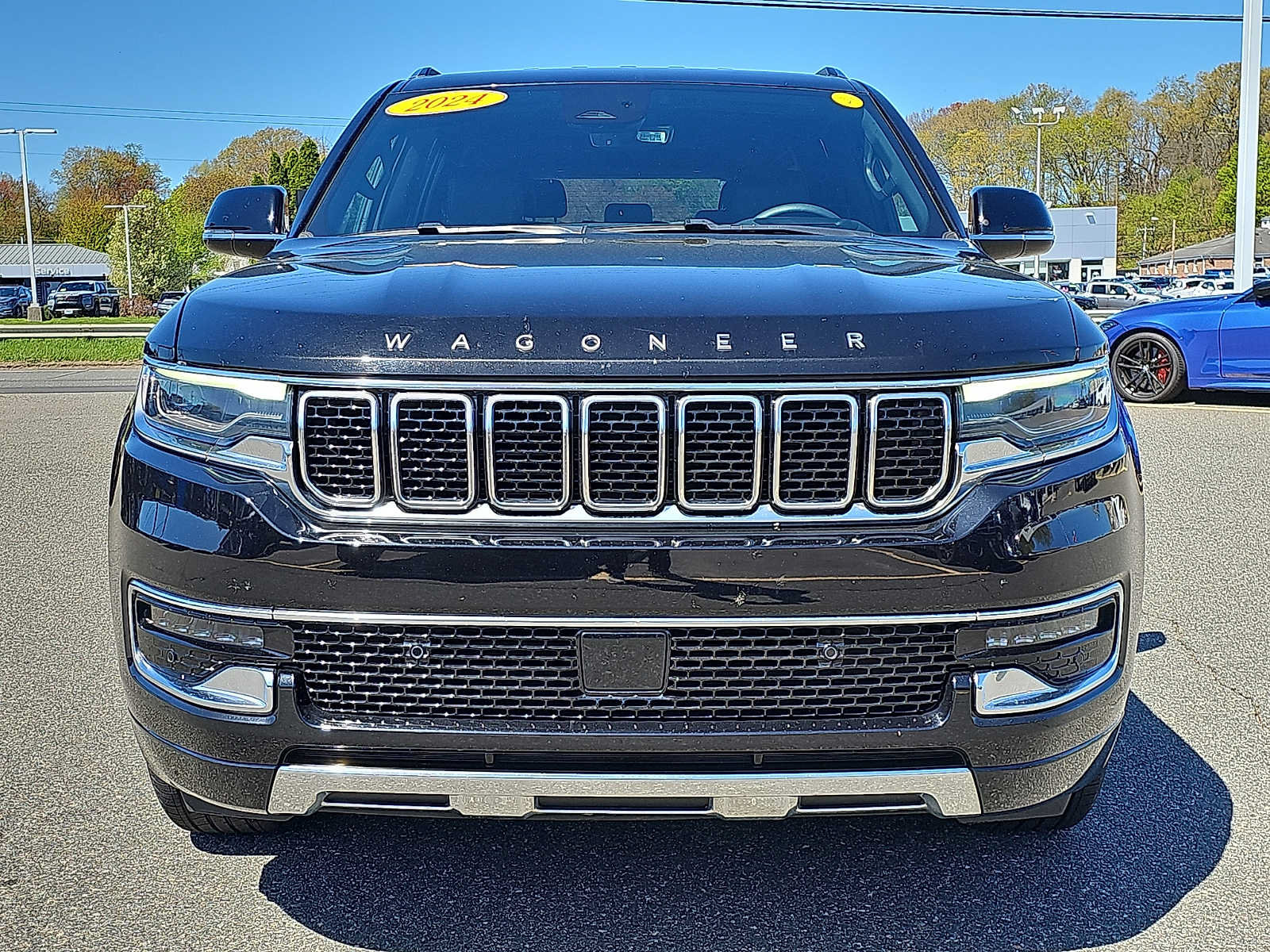 Certified 2024 Jeep Wagoneer L Series III w/ Flexible Seating Group AWD/4WD image 2