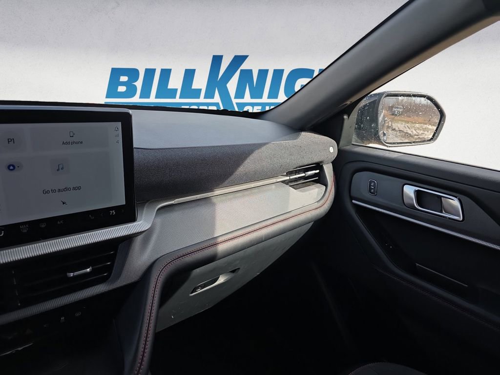 Used 2025 Ford Explorer ST-Line image 10