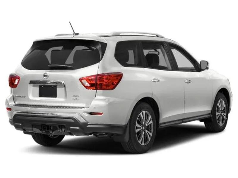 Used 2019 Nissan Pathfinder SL w/ SL Premium Package FWD image 2