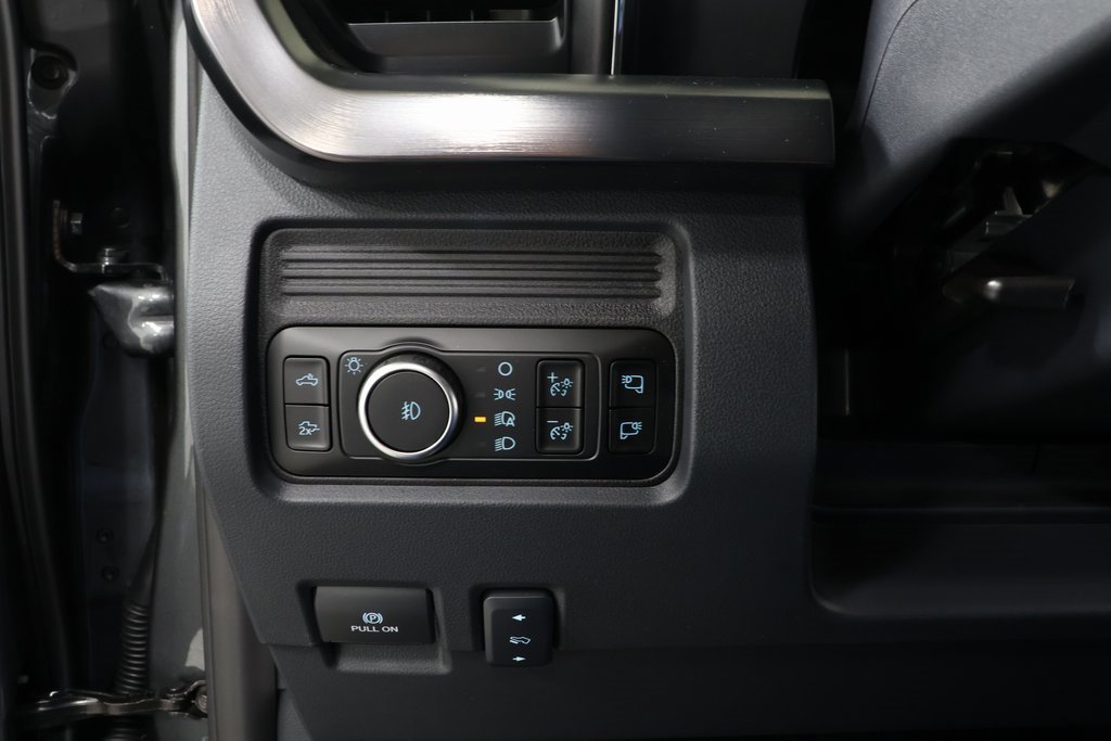 New 2026 Ford F350 Lariat image 17