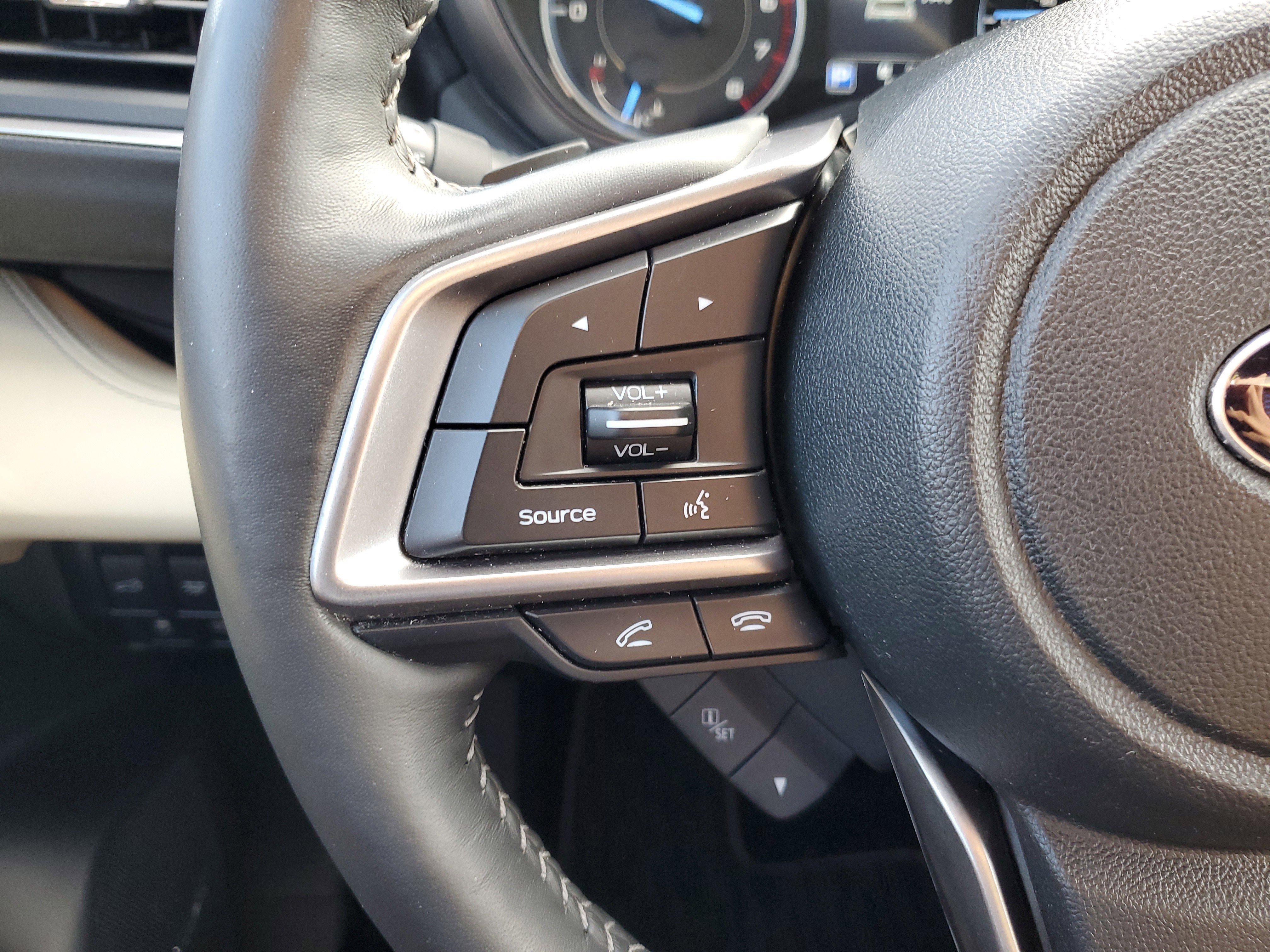 Used 2020 Subaru Ascent Touring w/ Popular Package #2A image 30