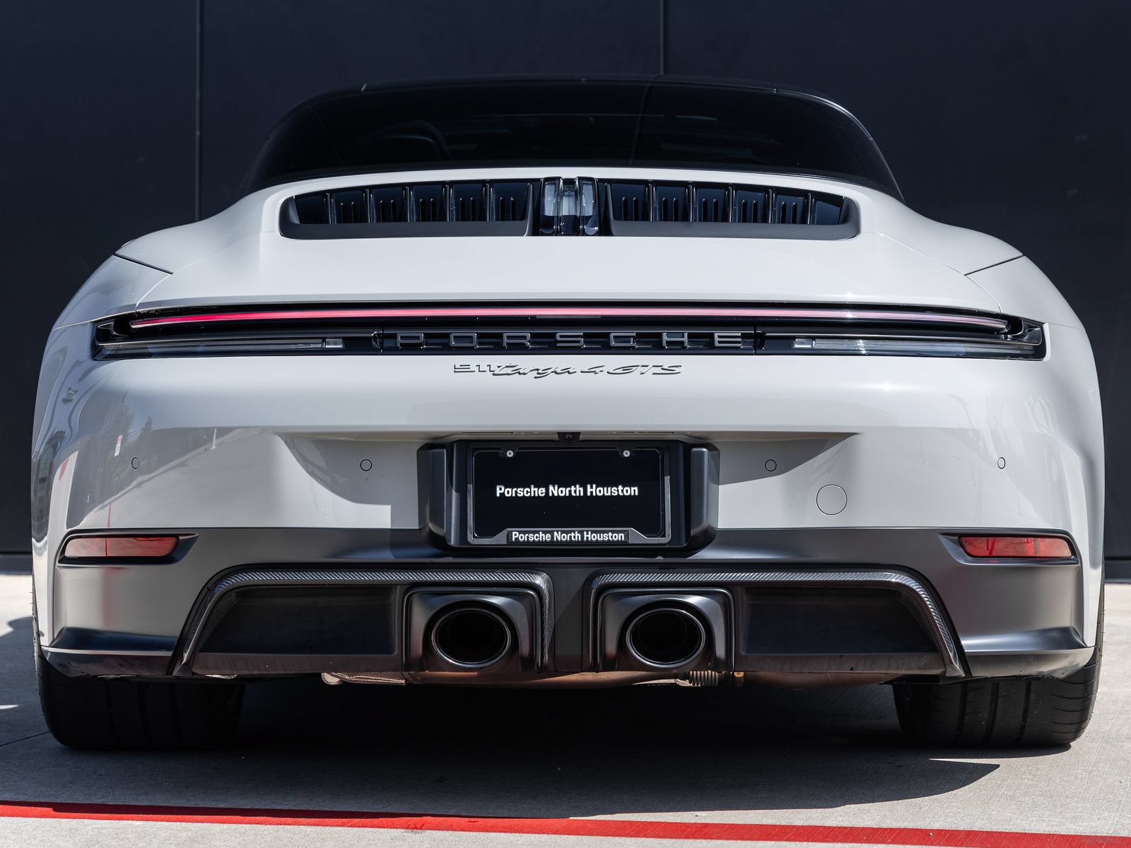 Certified 2025 Porsche 911 Targa 4 GTS AWD/4WD image 10