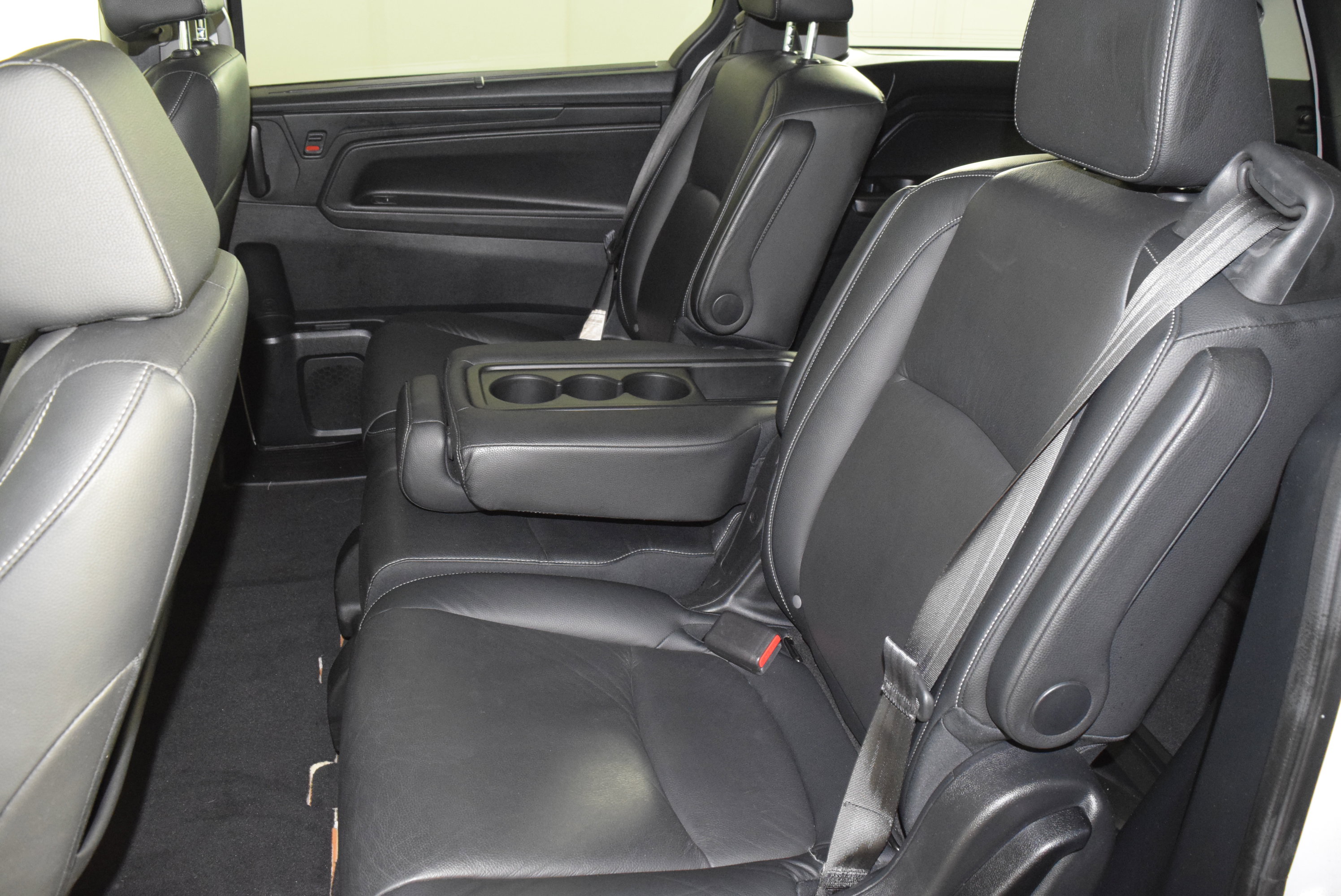 Used 2023 Honda Odyssey EX-L image 45