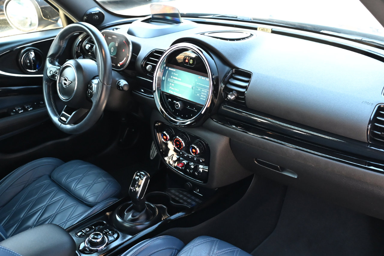 Used 2023 MINI Cooper Clubman John Cooper Works image 38