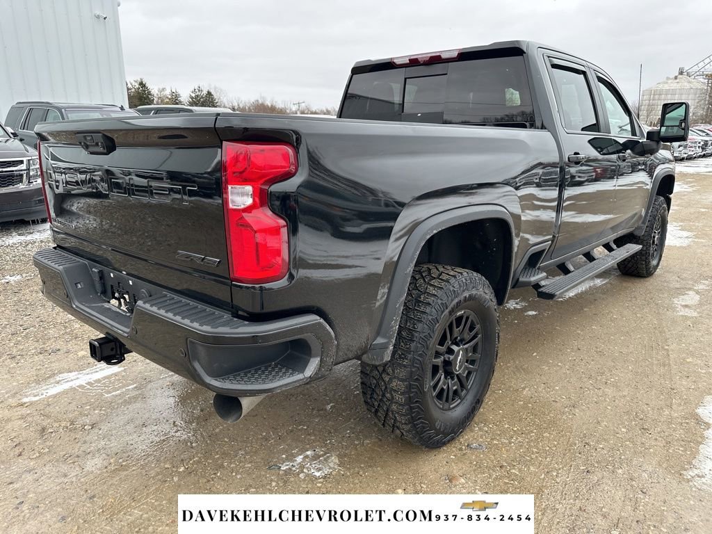 Used 2024 Chevrolet Silverado 2500 ZR2 w/ Technology Package image 5