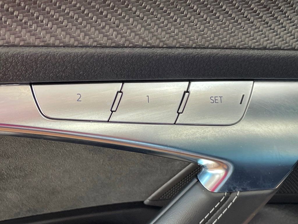 Used 2021 Audi S6 Premium Plus w/ S Sport Package image 20