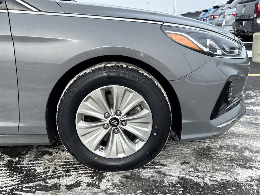 Used 2019 Hyundai Sonata SE image 13