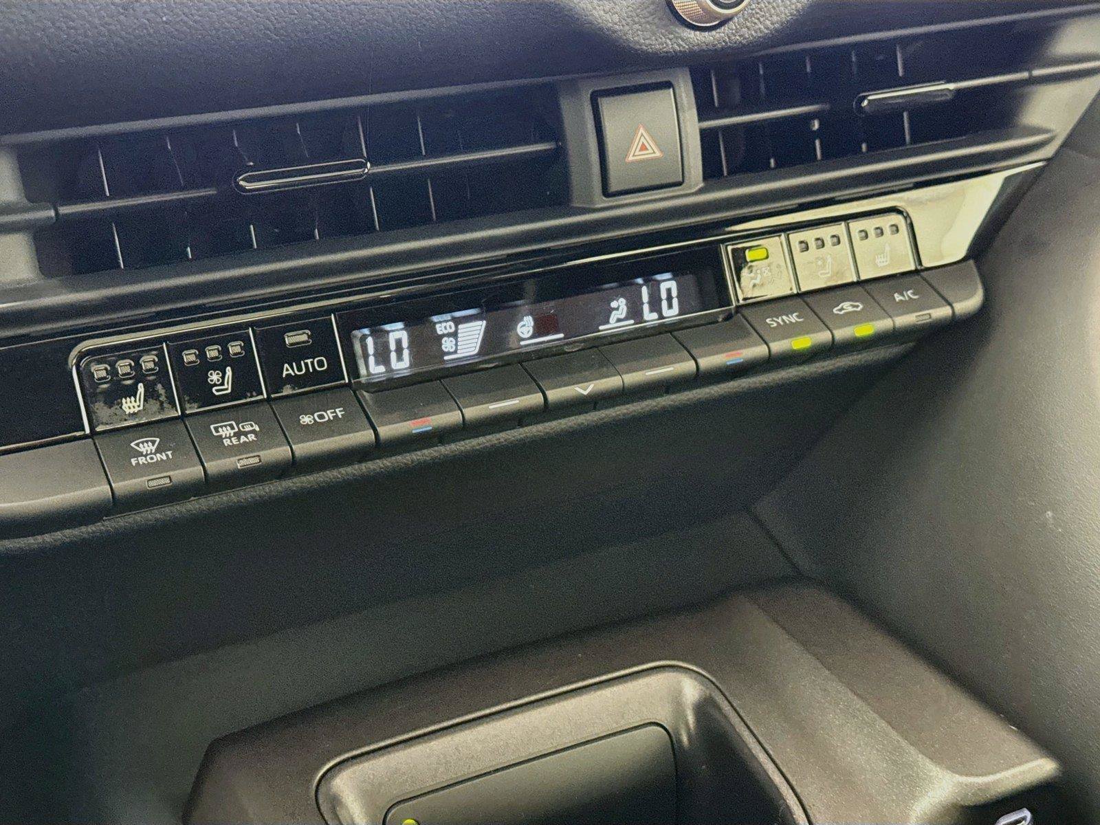 Certified 2023 Toyota Crown Platinum AWD/4WD image 27