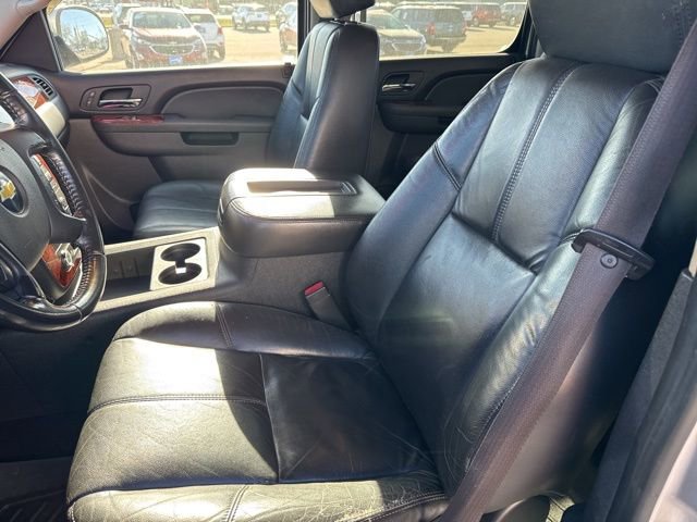 Used 2010 Chevrolet Silverado 1500 LTZ w/ Z71 Appearance Package image 25